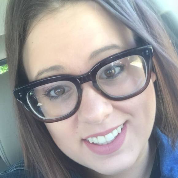 Meet the Posher Other - Meet your Posher, Michelle